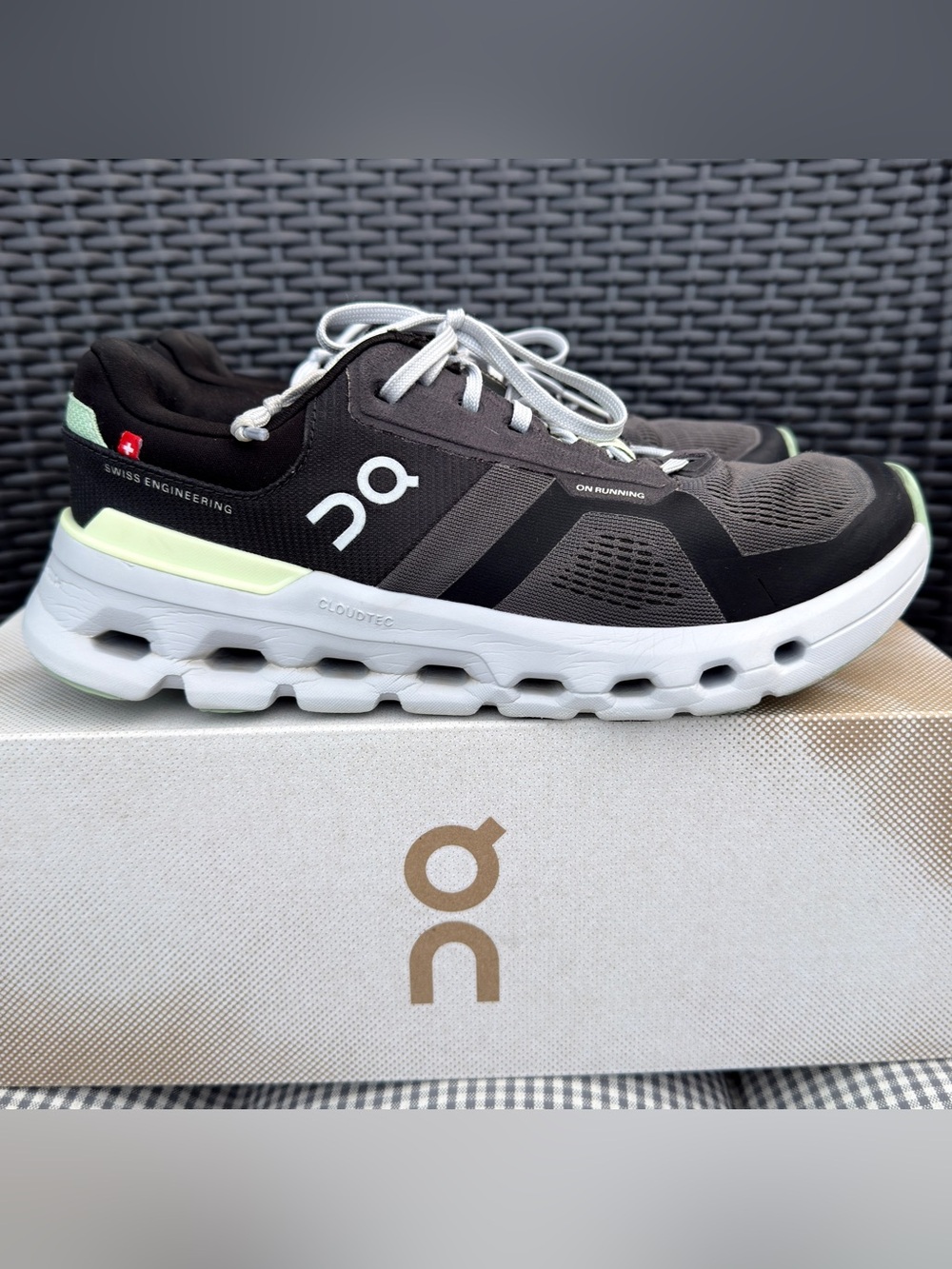 On Running Women Cloudrunner 2. New insole. Sneakers shadow Lima - Picture 9 of 9